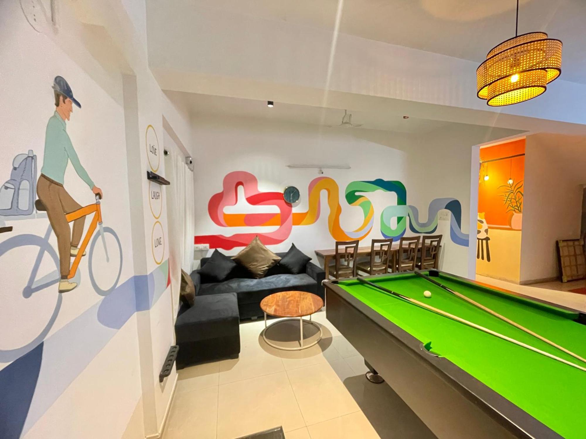 Hoshtel99 - Lux - Stay, Cowork And Cafe - Luxurious Bungalow Пуне Екстер'єр фото