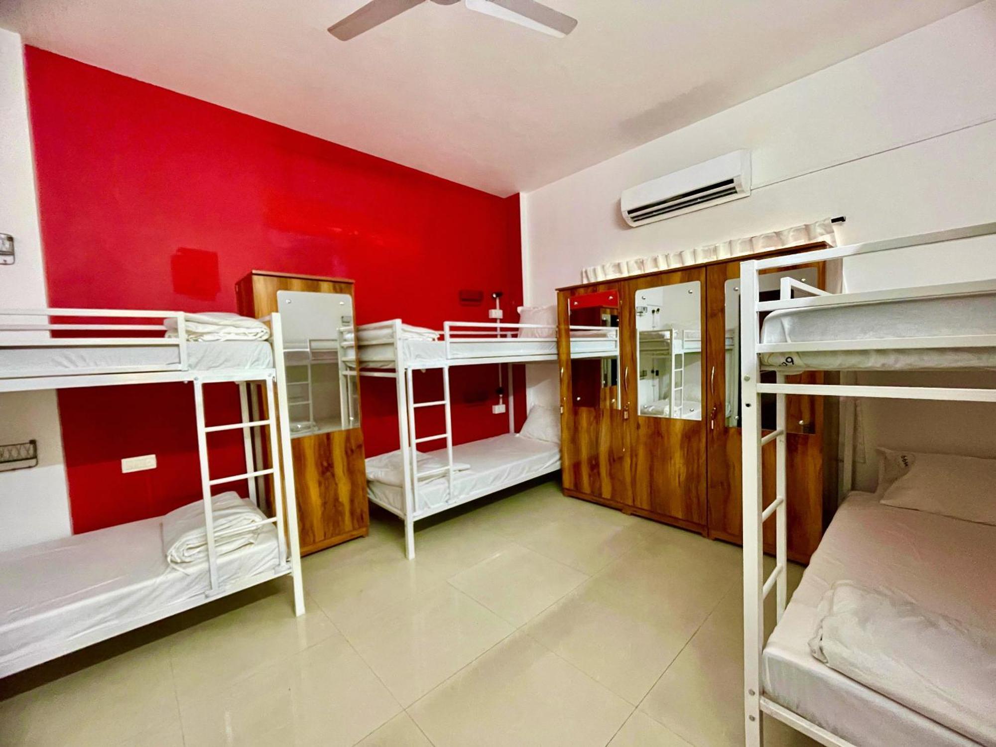 Hoshtel99 - Lux - Stay, Cowork And Cafe - Luxurious Bungalow Пуне Екстер'єр фото