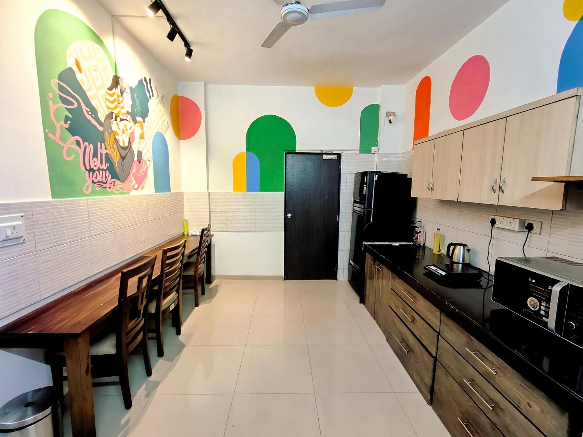 Hoshtel99 - Lux - Stay, Cowork And Cafe - Luxurious Bungalow Пуне Екстер'єр фото